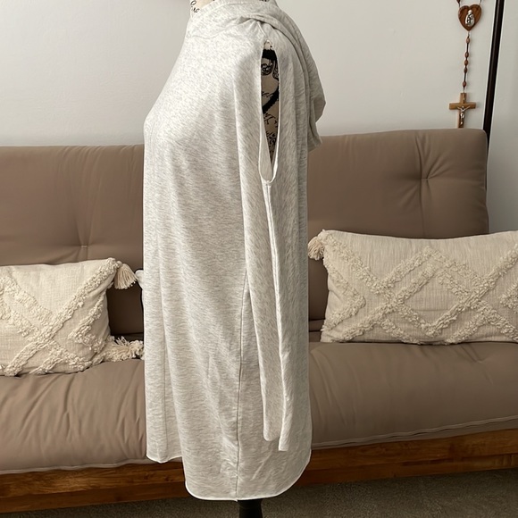 Long sleeve dress - Picture 3 of 7